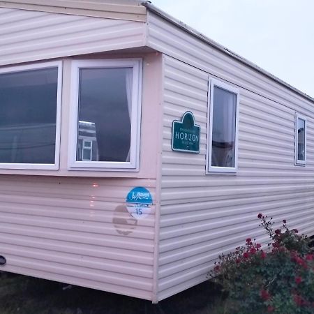 Seascape - Blue Dolphin Holiday Park Gristhorpe Екстер'єр фото