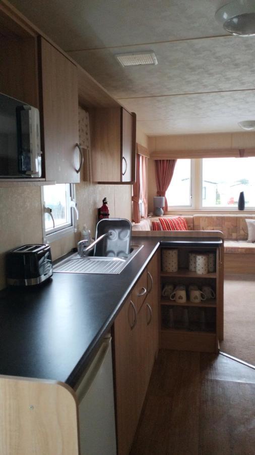 Seascape - Blue Dolphin Holiday Park Gristhorpe Екстер'єр фото
